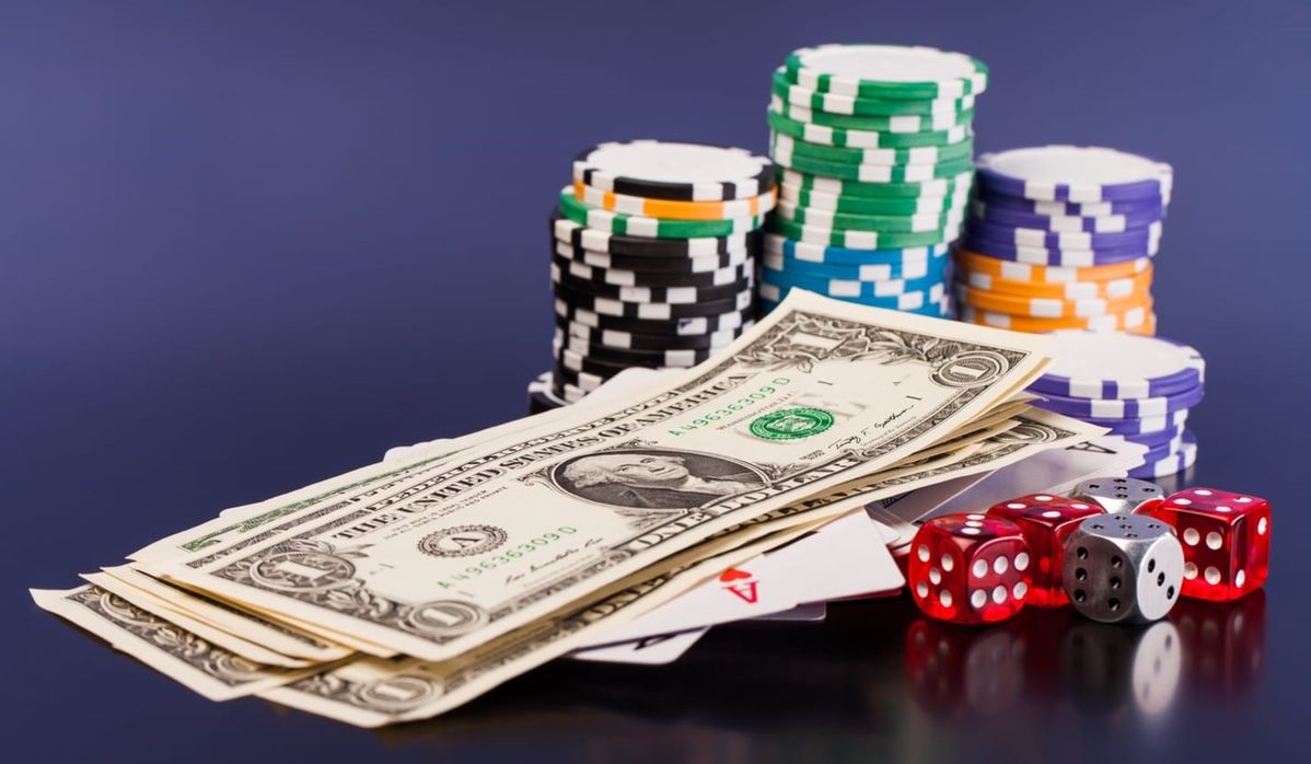 Jackpot Master کیسینو میں سلاٹ کھیلنا شروع کریں۔